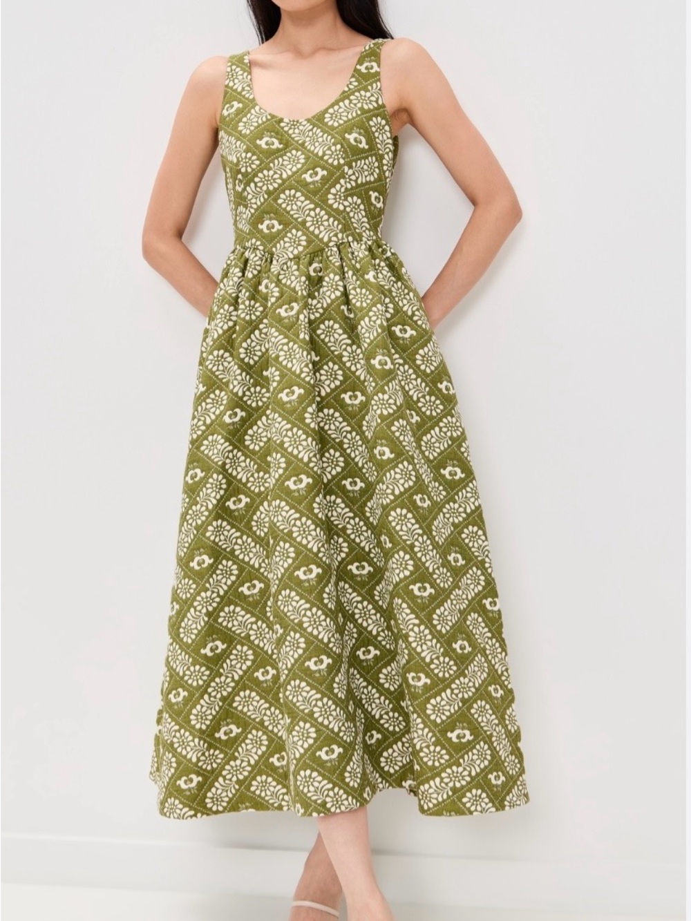 BNWT Hunter Bell Maddy Dress in Jaquard Olive size 2 $140 - Picture 2 of 5